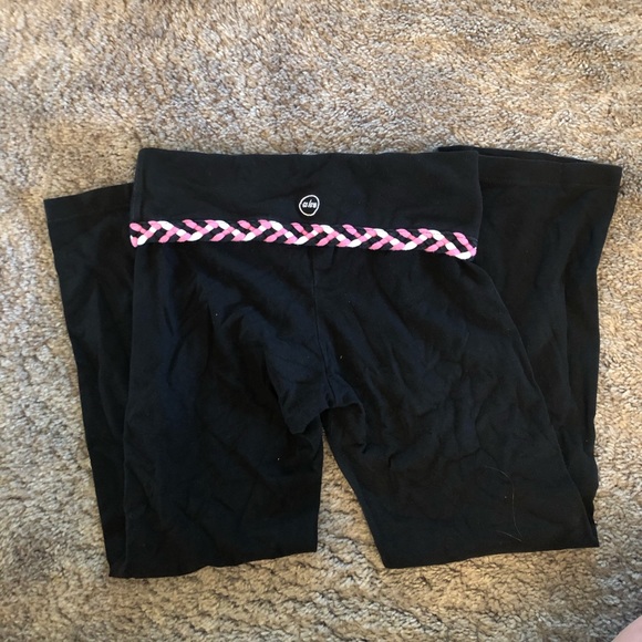 SOLOW yoga pants - Picture 1 of 4